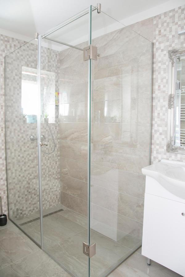 Kardos Villa زيغليجيت المظهر الخارجي الصورة
